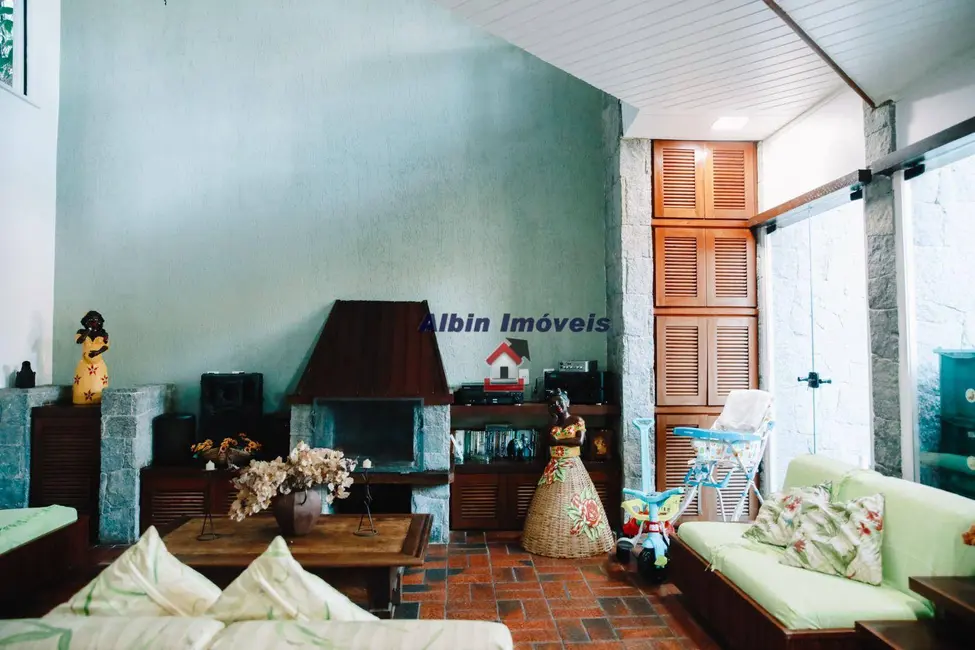 Foto 4 de Casa de Condomínio com 4 quartos à venda, 1005m2 em Sapê, Niteroi - RJ