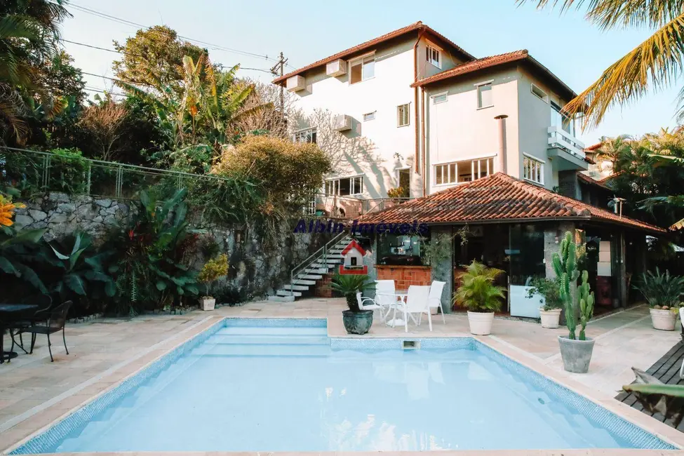 Foto 1 de Casa de Condomínio com 4 quartos à venda, 1005m2 em Sapê, Niteroi - RJ