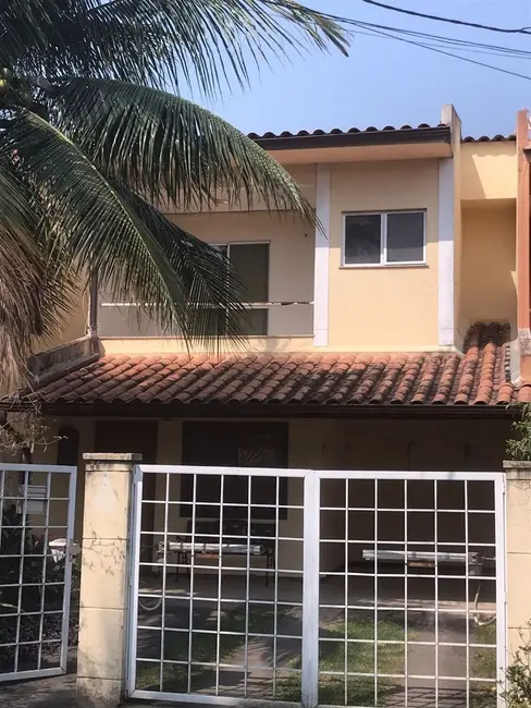 Foto 2 de Casa com 3 quartos à venda, 228m2 em Maravista, Niteroi - RJ