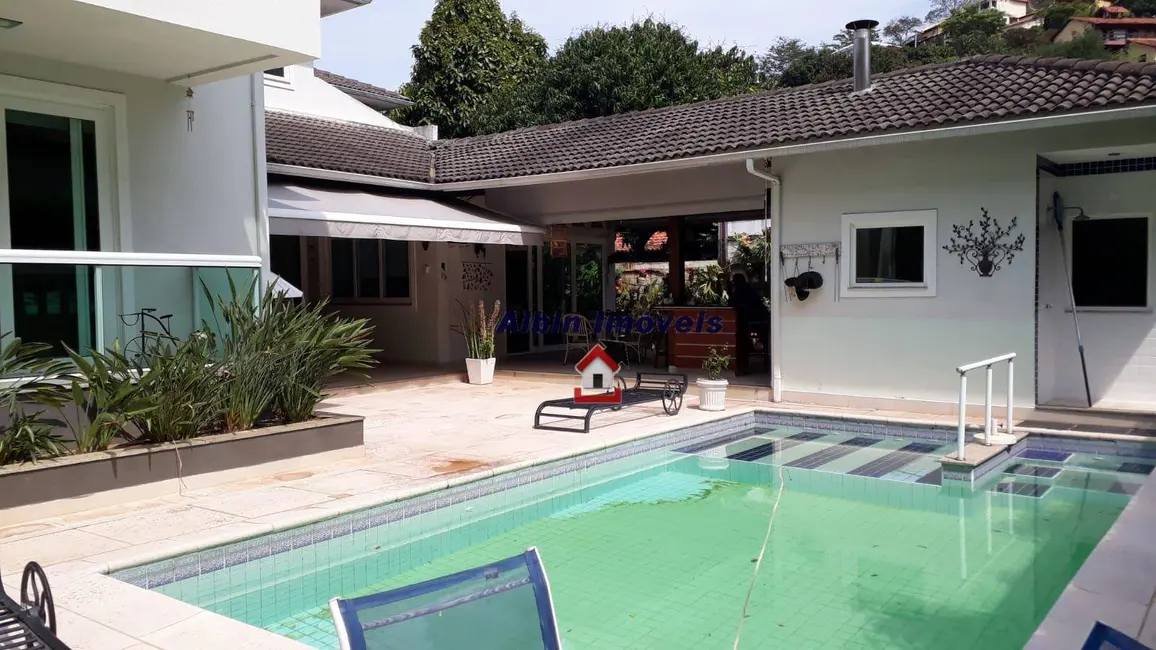 Foto 6 de Casa de Condomínio com 4 quartos à venda, 720m2 em Itaipu, Niteroi - RJ