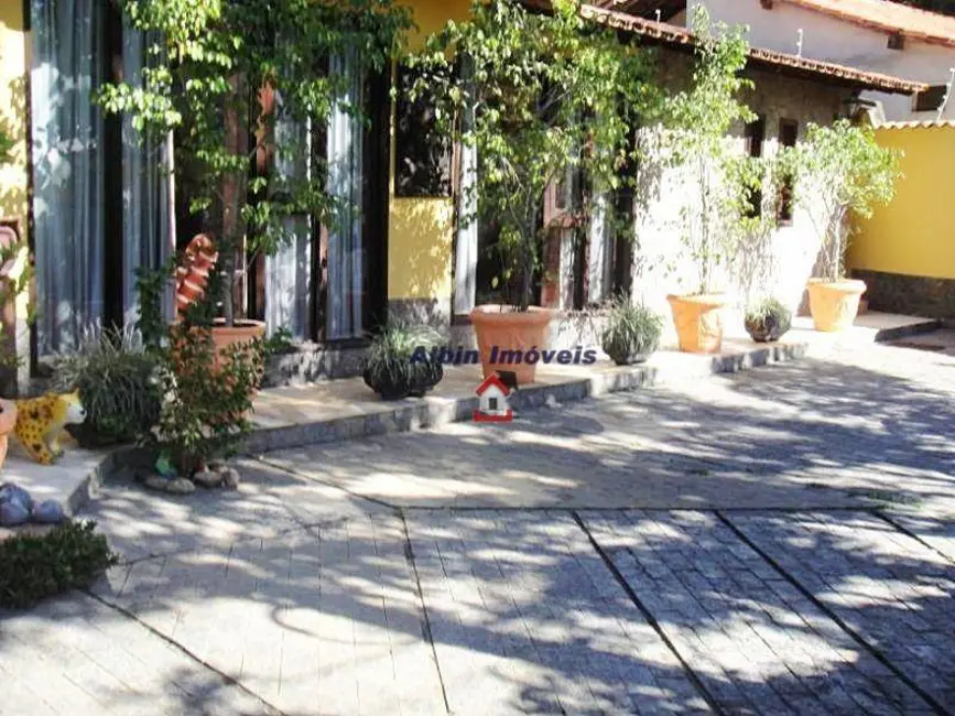 Foto 3 de Casa de Condomínio com 3 quartos à venda, 450m2 em Engenho do Mato, Niteroi - RJ