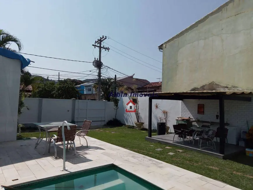 Foto 4 de Casa com 3 quartos à venda, 360m2 em Piratininga, Niteroi - RJ