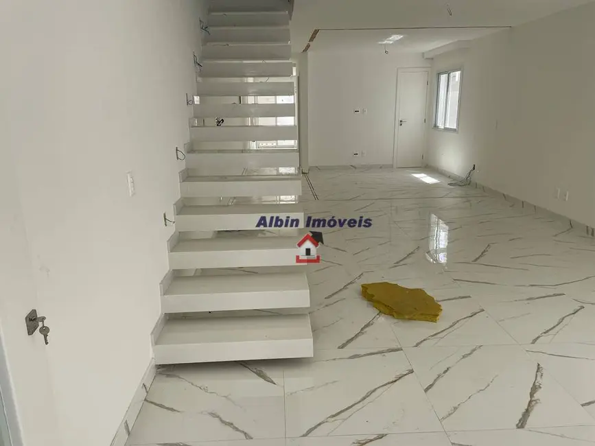 Foto 5 de Casa de Condomínio com 4 quartos à venda, 180m2 em Itaipu, Niteroi - RJ