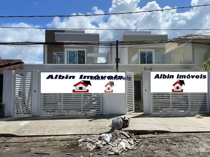 Foto 2 de Casa de Condomínio com 4 quartos à venda, 180m2 em Itaipu, Niteroi - RJ