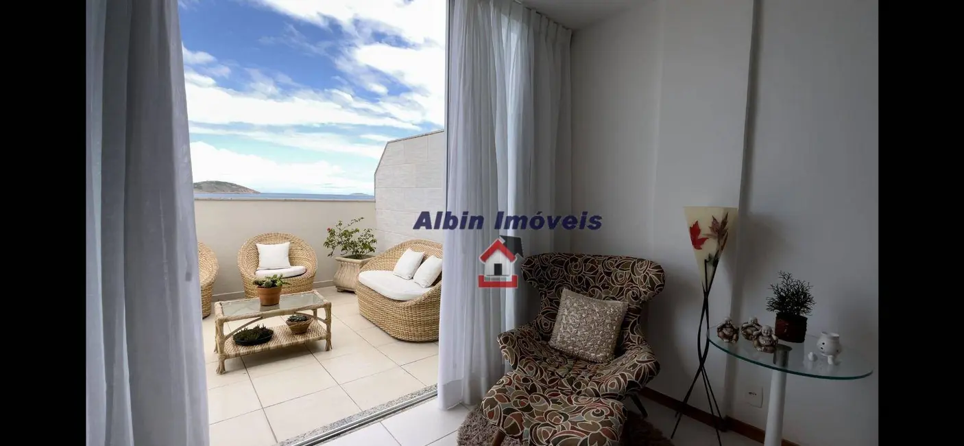 Cobertura com 3 quartos à venda, 280m2 em Piratininga, Niteroi - RJ - imagem 2 Foto 2 de Cobertura com 3 quartos à venda, 280m2 em Piratininga, Niteroi - RJ