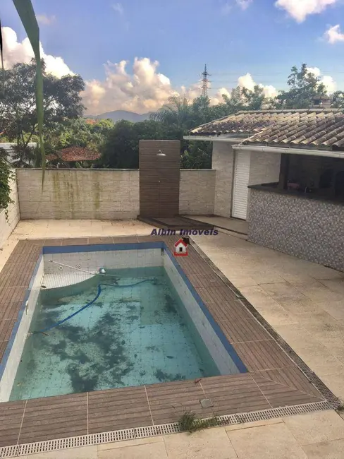 Casa de Condomínio com 4 quartos à venda, 700m2 em Maceió, Niteroi - RJ - imagem 4 Foto 4 de Casa de Condomínio com 4 quartos à venda, 700m2 em Maceió, Niteroi - RJ