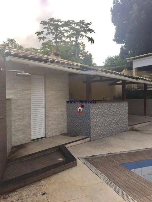 Casa de Condomínio com 4 quartos à venda, 700m2 em Maceió, Niteroi - RJ - imagem 3 Foto 3 de Casa de Condomínio com 4 quartos à venda, 700m2 em Maceió, Niteroi - RJ