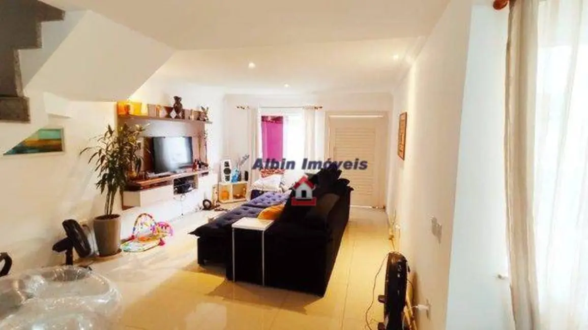 Foto 4 de Casa com 4 quartos à venda, 262m2 em Serra Grande, Niteroi - RJ