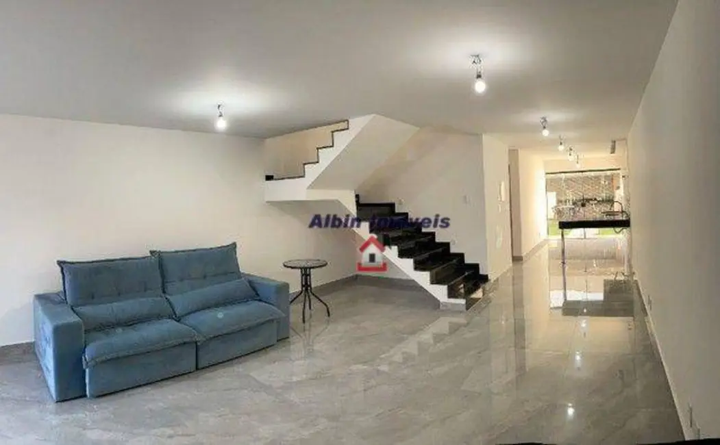 Foto 7 de Casa com 4 quartos à venda, 180m2 em Piratininga, Niteroi - RJ