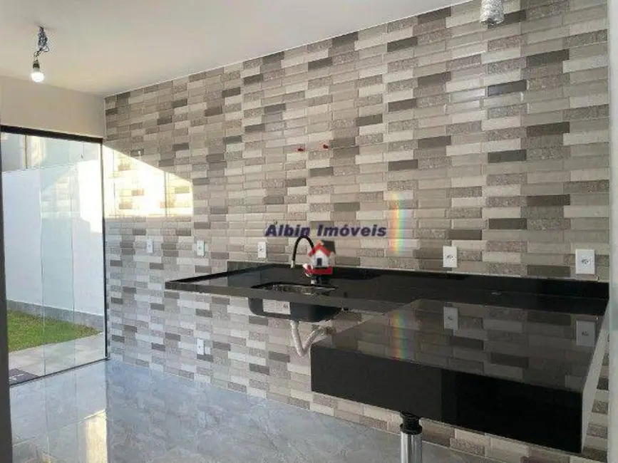 Foto 8 de Casa com 4 quartos à venda, 180m2 em Piratininga, Niteroi - RJ