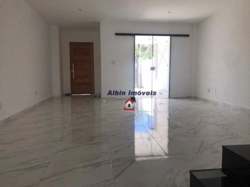 Foto 3 de Casa com 4 quartos à venda, 180m2 em Piratininga, Niteroi - RJ