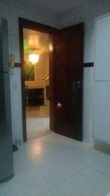 Foto 8 de Casa com 4 quartos à venda, 128m2 em Itaipu, Niteroi - RJ