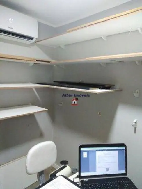 Sala Comercial à venda, 26m2 em Piratininga, Niteroi - RJ - imagem 8 Foto 8 de Sala Comercial à venda, 26m2 em Piratininga, Niteroi - RJ