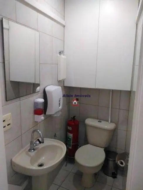 Sala Comercial à venda, 26m2 em Piratininga, Niteroi - RJ - imagem 7 Foto 7 de Sala Comercial à venda, 26m2 em Piratininga, Niteroi - RJ