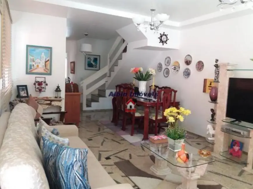 Foto 9 de Casa de Condomínio com 3 quartos à venda, 225m2 em Itaipu, Niteroi - RJ