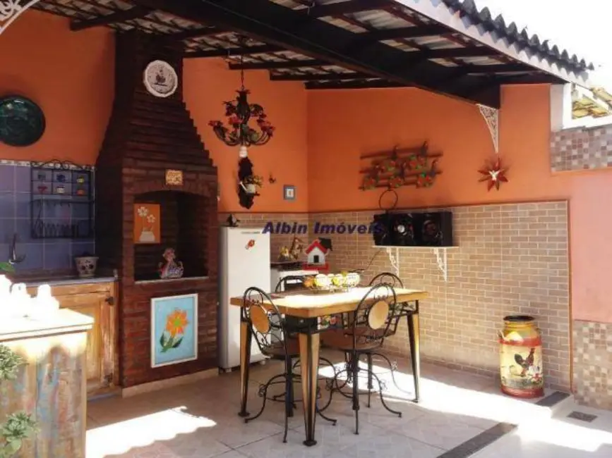 Foto 5 de Casa de Condomínio com 3 quartos à venda, 225m2 em Itaipu, Niteroi - RJ