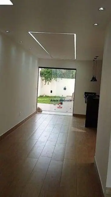 Foto 5 de Casa de Condomínio com 4 quartos à venda, 225m2 em Itaipu, Niteroi - RJ