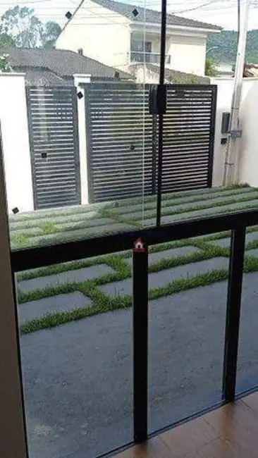Foto 2 de Casa de Condomínio com 4 quartos à venda, 225m2 em Itaipu, Niteroi - RJ