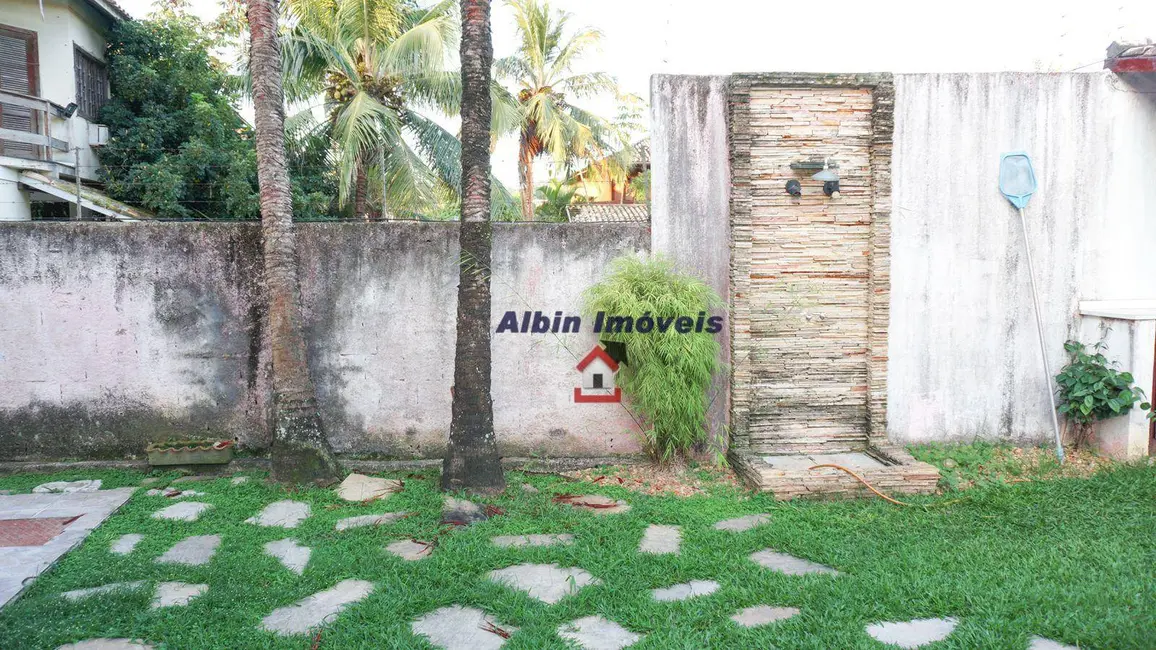 Foto 9 de Casa com 3 quartos à venda, 365m2 em Serra Grande, Niteroi - RJ