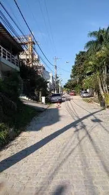 Foto 2 de Terreno / Lote à venda, 360m2 em Camboinhas, Niteroi - RJ