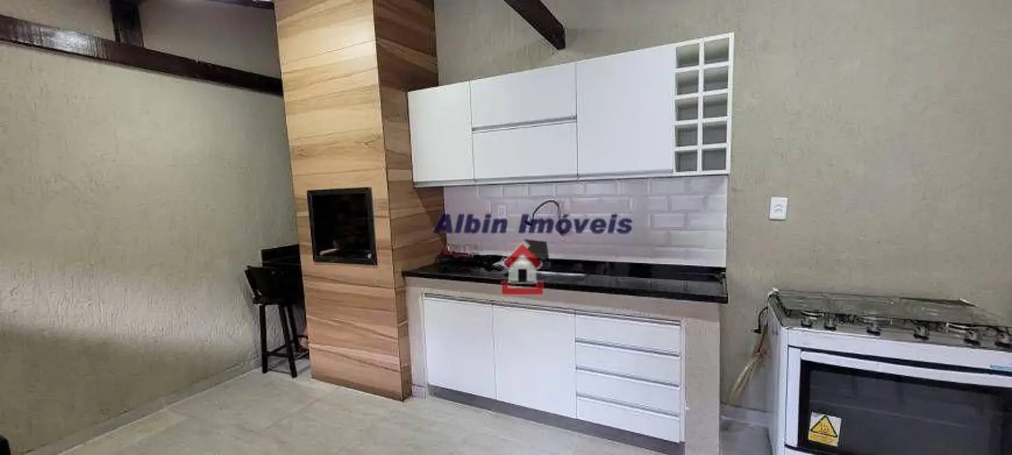 Foto 6 de Casa com 3 quartos à venda, 427m2 em Itaipu, Niteroi - RJ