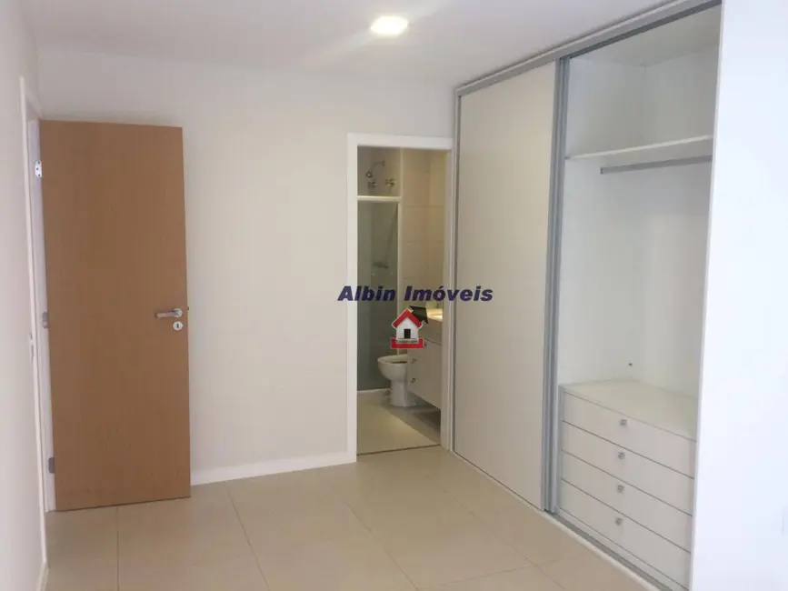 Foto 8 de Apartamento com 3 quartos à venda, 111m2 em Camboinhas, Niteroi - RJ