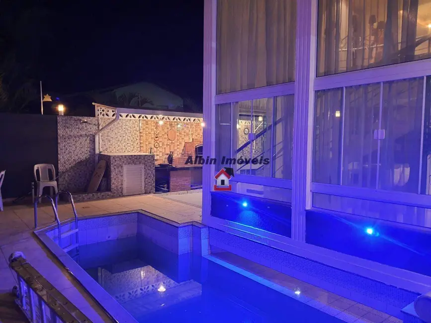 Foto 5 de Casa com 4 quartos à venda, 250m2 em Serra Grande, Niteroi - RJ