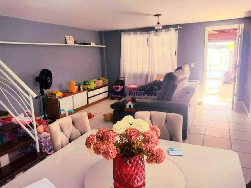 Foto 6 de Casa com 4 quartos à venda, 225m2 em Serra Grande, Niteroi - RJ