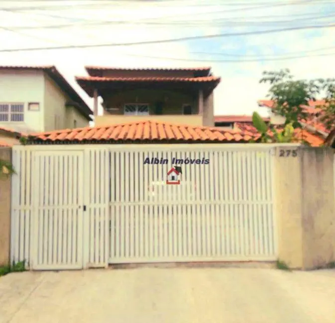 Foto 2 de Casa com 4 quartos à venda, 225m2 em Serra Grande, Niteroi - RJ