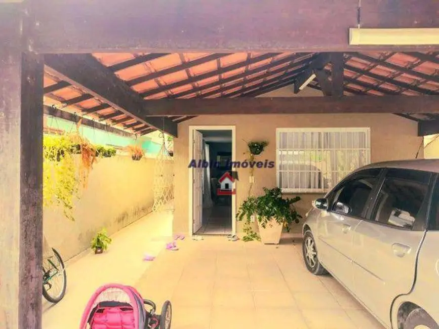 Foto 1 de Casa com 4 quartos à venda, 225m2 em Serra Grande, Niteroi - RJ
