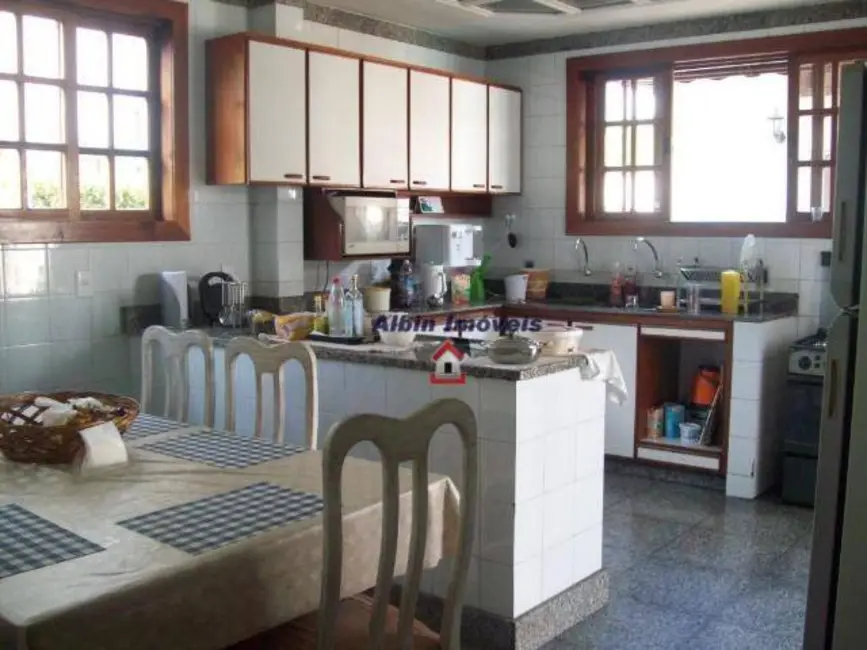 Foto 4 de Casa de Condomínio com 4 quartos à venda, 450m2 em Itaipu, Niteroi - RJ