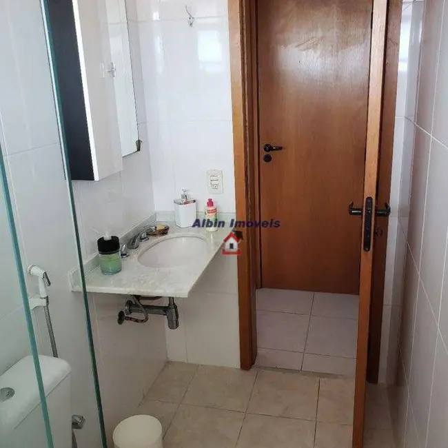 Cobertura com 3 quartos à venda, 200m2 em Piratininga, Niteroi - RJ - imagem 6 Foto 6 de Cobertura com 3 quartos à venda, 200m2 em Piratininga, Niteroi - RJ
