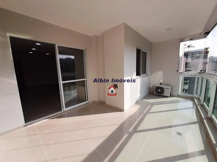 Foto 4 de Apartamento com 4 quartos à venda, 140m2 em Camboinhas, Niteroi - RJ