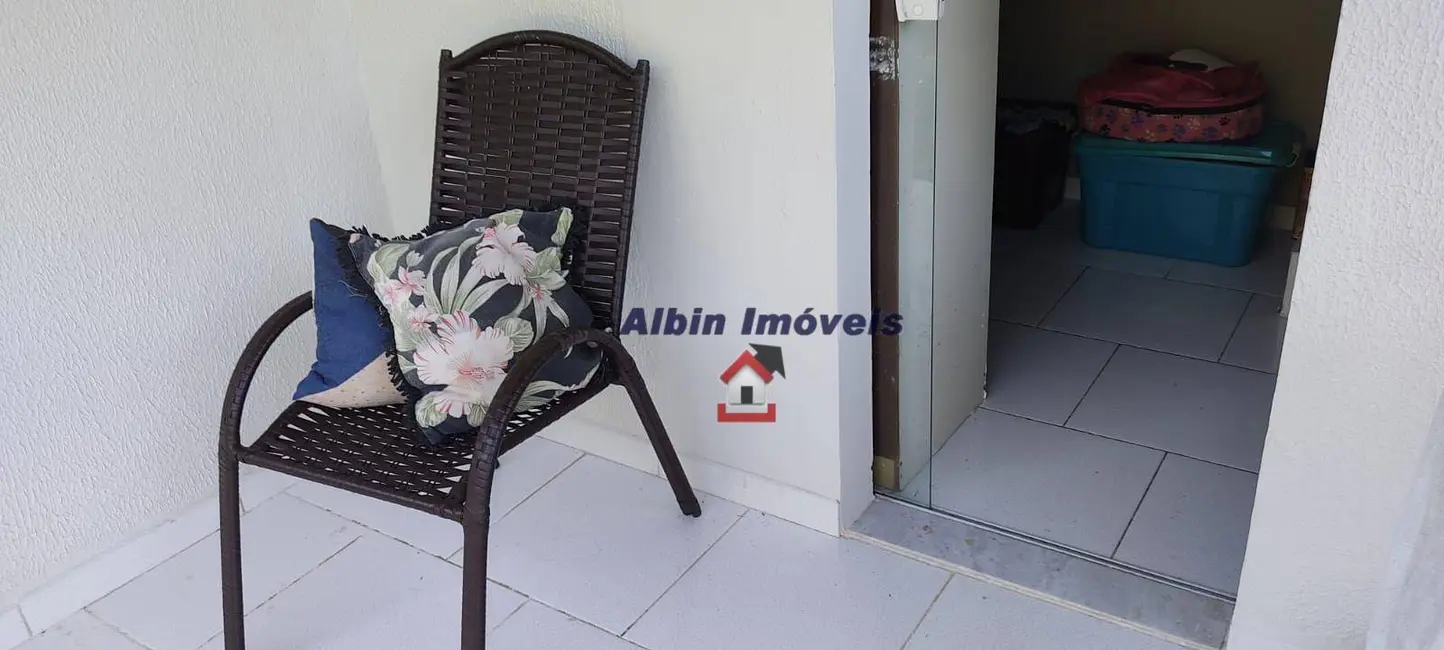 Foto 4 de Casa com 3 quartos à venda, 180m2 em Itaipu, Niteroi - RJ