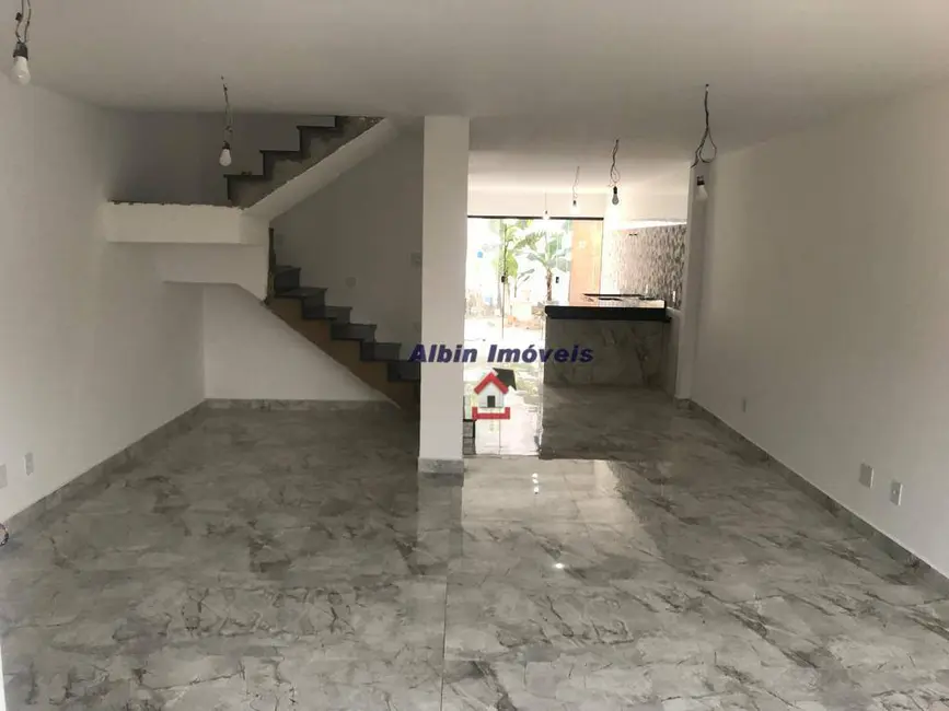 Foto 6 de Casa com 4 quartos à venda, 225m2 em Piratininga, Niteroi - RJ