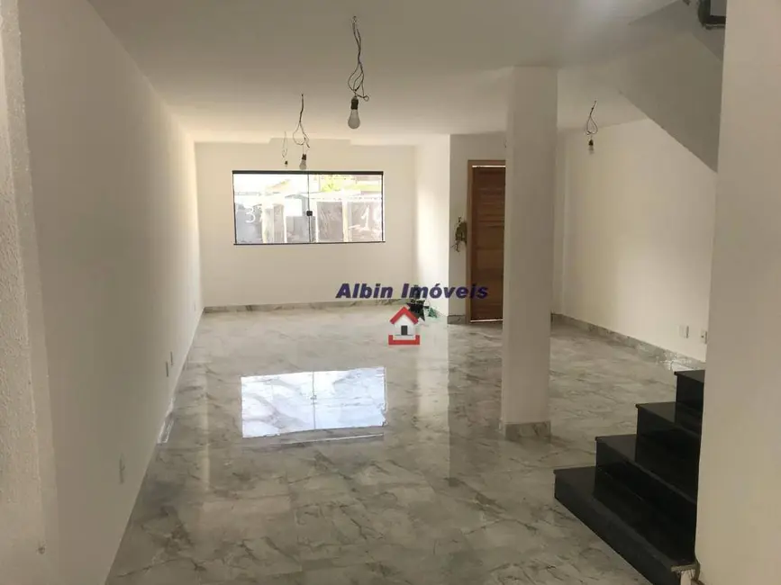 Foto 9 de Casa com 4 quartos à venda, 225m2 em Piratininga, Niteroi - RJ
