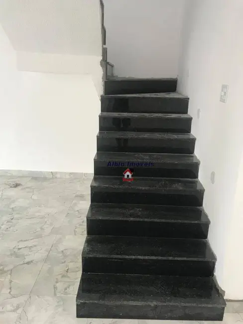 Foto 7 de Casa com 4 quartos à venda, 225m2 em Piratininga, Niteroi - RJ