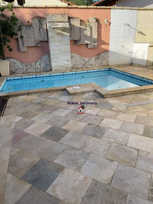 Foto 8 de Casa com 4 quartos à venda, 360m2 em Piratininga, Niteroi - RJ