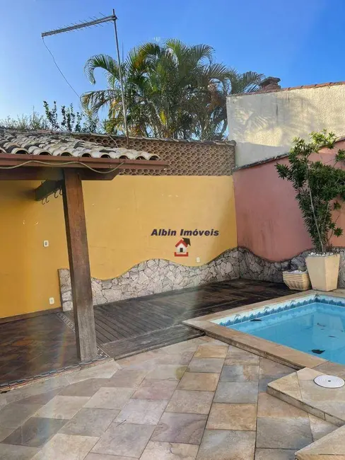 Foto 5 de Casa com 4 quartos à venda, 360m2 em Piratininga, Niteroi - RJ