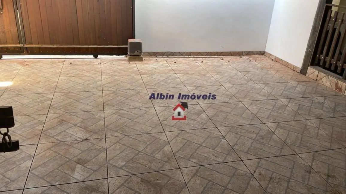 Foto 9 de Casa com 4 quartos à venda, 225m2 em Serra Grande, Niteroi - RJ