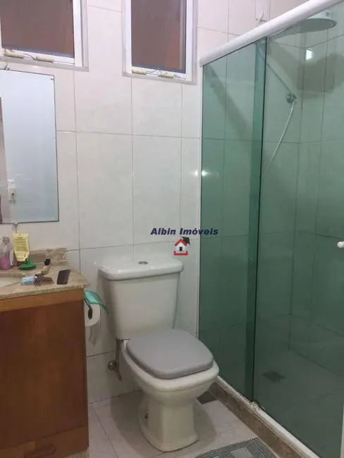 Casa com 3 quartos à venda, 360m2 em Maravista, Niteroi - RJ - imagem 4 Foto 4 de Casa com 3 quartos à venda, 360m2 em Maravista, Niteroi - RJ
