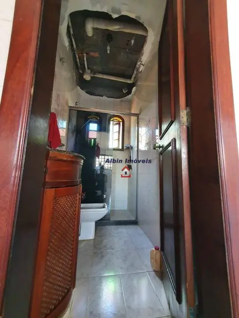 Foto 3 de Casa com 5 quartos à venda, 360m2 em Piratininga, Niteroi - RJ