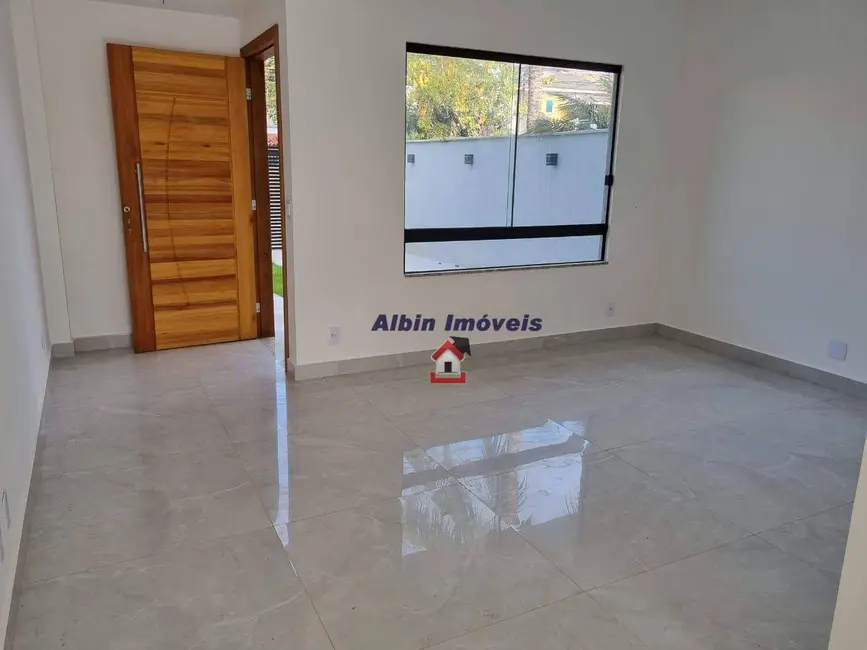 Foto 7 de Casa com 3 quartos à venda, 180m2 em Piratininga, Niteroi - RJ