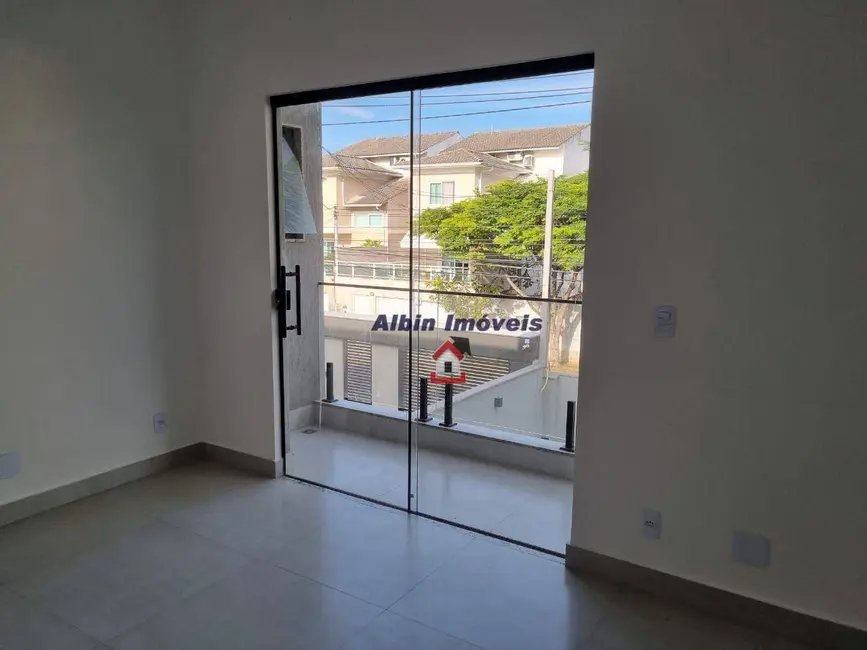 Foto 4 de Casa com 3 quartos à venda, 180m2 em Piratininga, Niteroi - RJ
