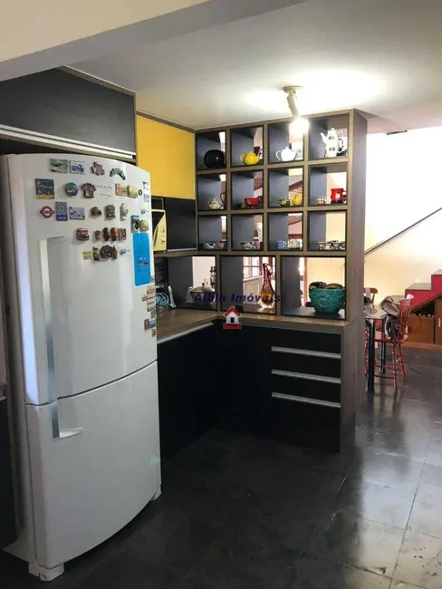 Foto 9 de Casa de Condomínio com 3 quartos à venda, 930m2 em Itaipu, Niteroi - RJ