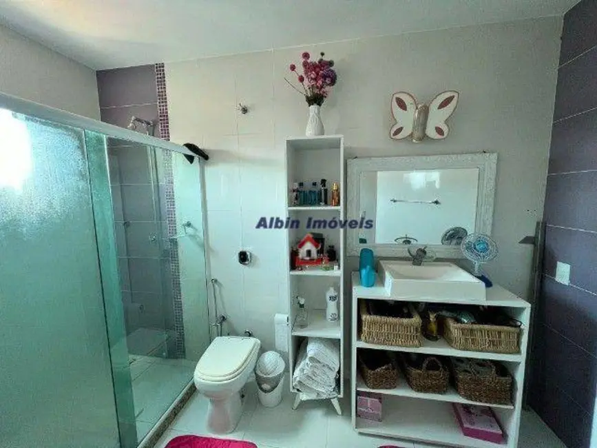 Casa de Condomínio com 6 quartos à venda, 560m2 em Itaipu, Niteroi - RJ - imagem 7 Foto 7 de Casa de Condomínio com 6 quartos à venda, 560m2 em Itaipu, Niteroi - RJ