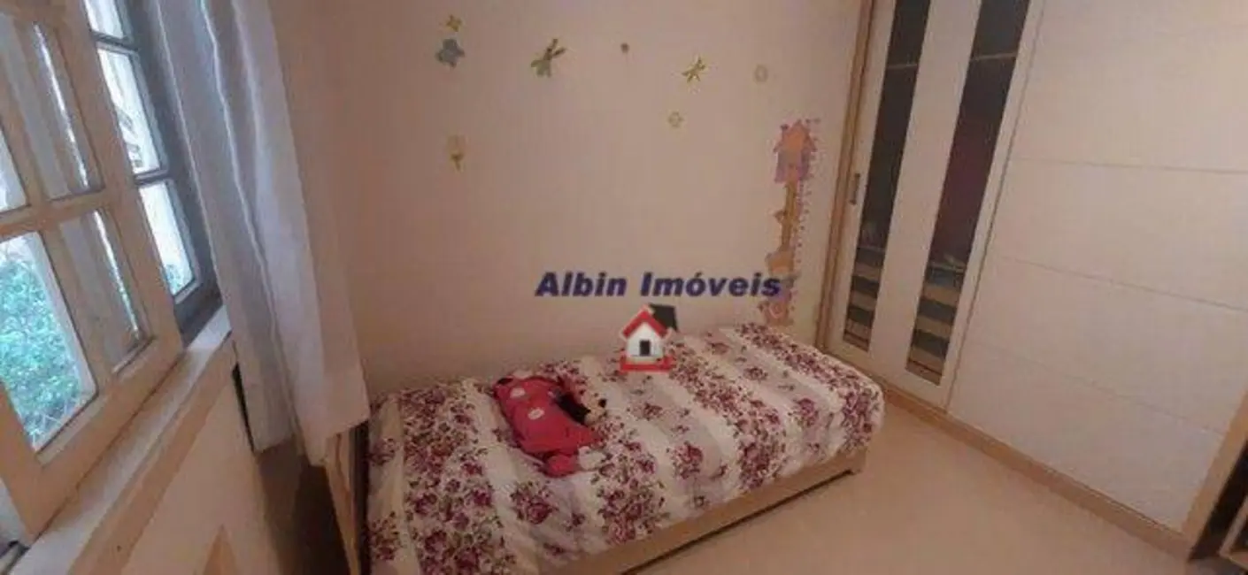 Foto 9 de Casa de Condomínio com 3 quartos à venda, 130m2 em Camboinhas, Niteroi - RJ