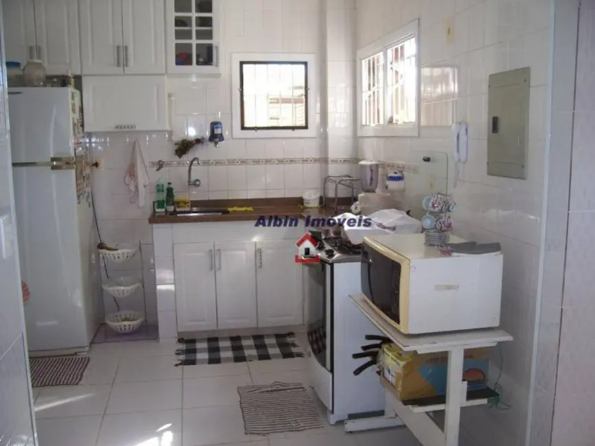 Foto 8 de Casa de Condomínio com 3 quartos à venda, 180m2 em Itaipu, Niteroi - RJ