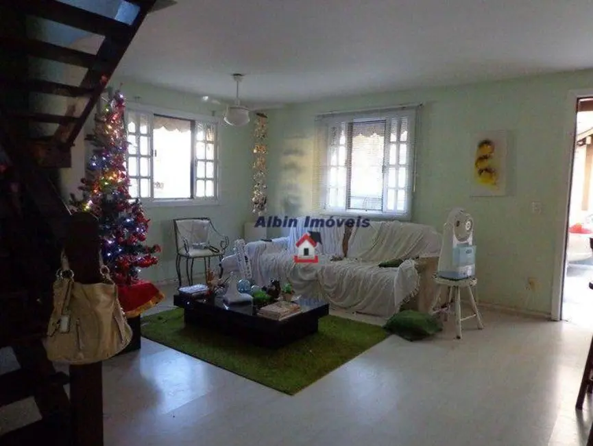 Foto 9 de Casa de Condomínio com 3 quartos à venda, 180m2 em Itaipu, Niteroi - RJ