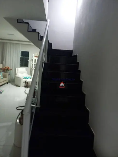 Foto 5 de Casa com 4 quartos à venda, 180m2 em Itaipu, Niteroi - RJ